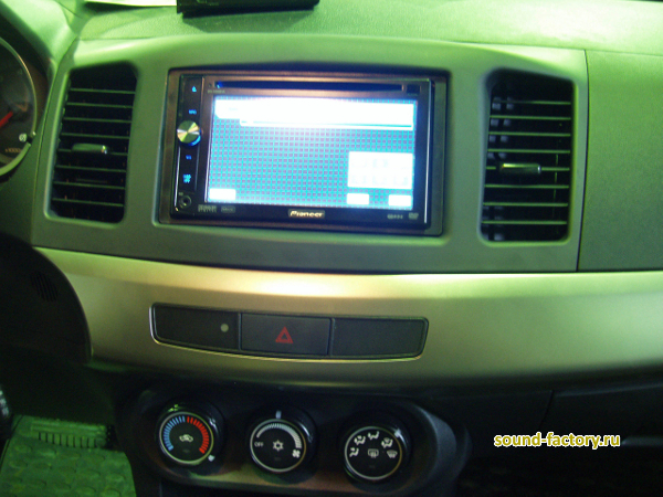 Уставновка: Автомагнитола в Mitsubishi Lancer X Установка: Автомагнитола в Mitsubishi Lancer X